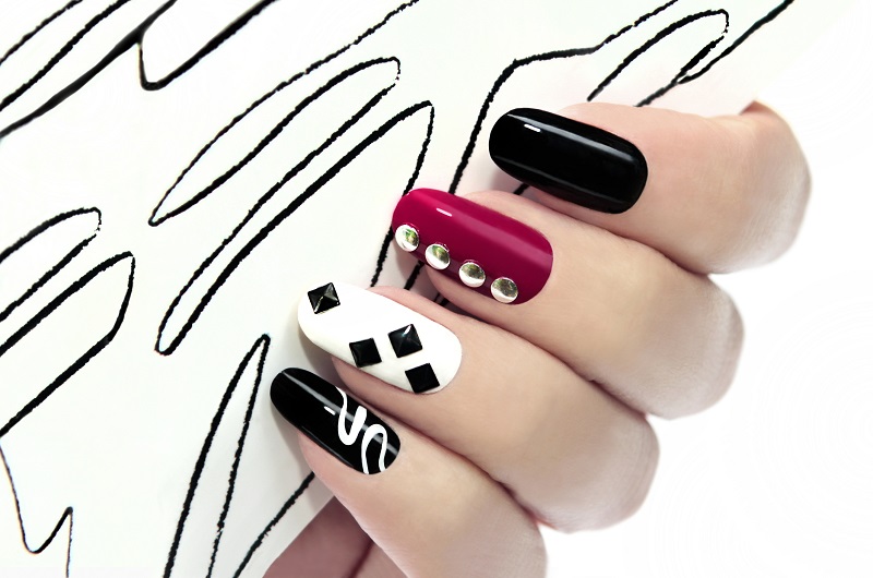 Nail Homepage 6